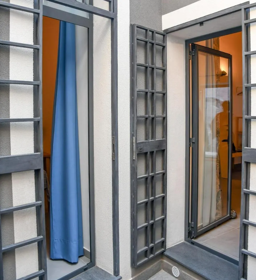 Dimora Maura Villa Katanya 0*,